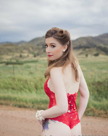 puckbunnyof hot star photos