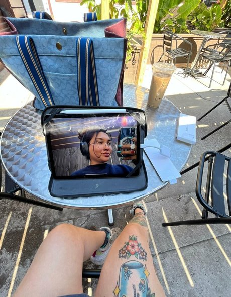 fun4lizzsfw star photo