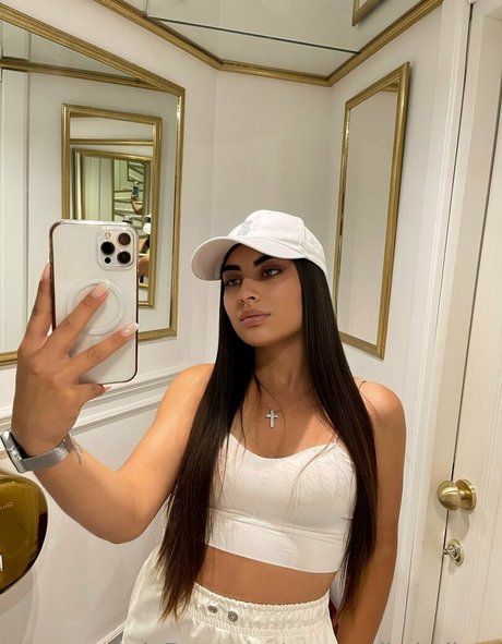 anastasiia baileys top model photo