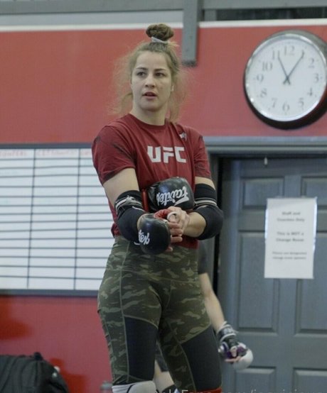 jasvicious perfect model img