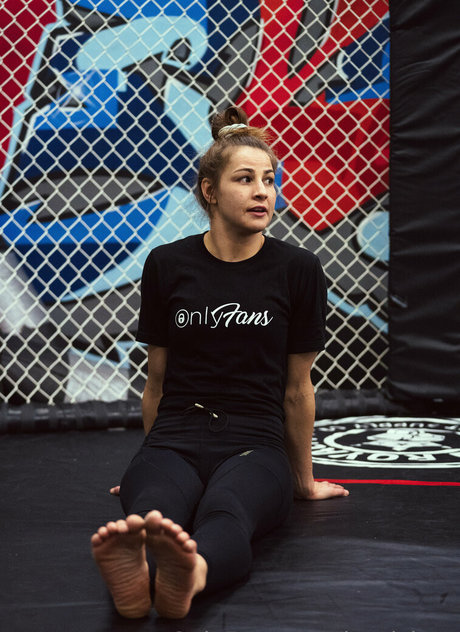 jasvicious model pretty images