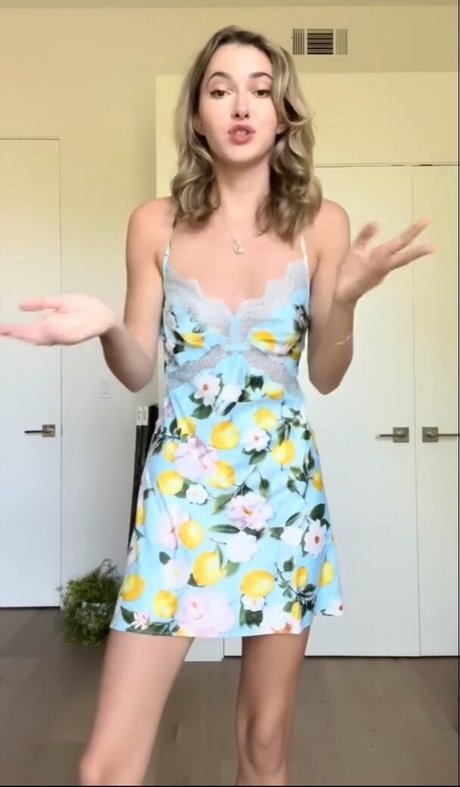 Madeleinecwhite sex pornstar images