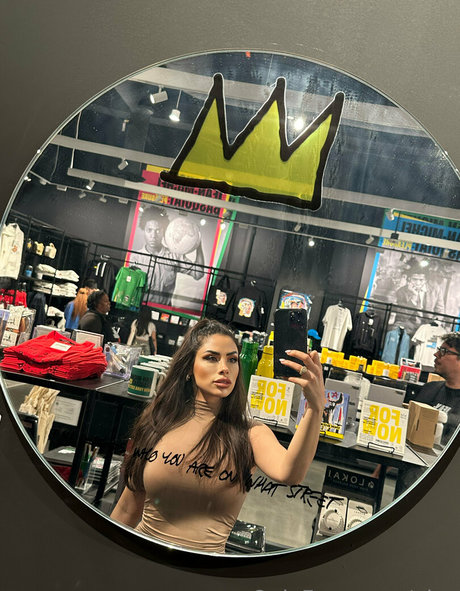 flat chested onlyfans hot nude img