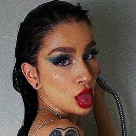 tits onlyfans exclusive images