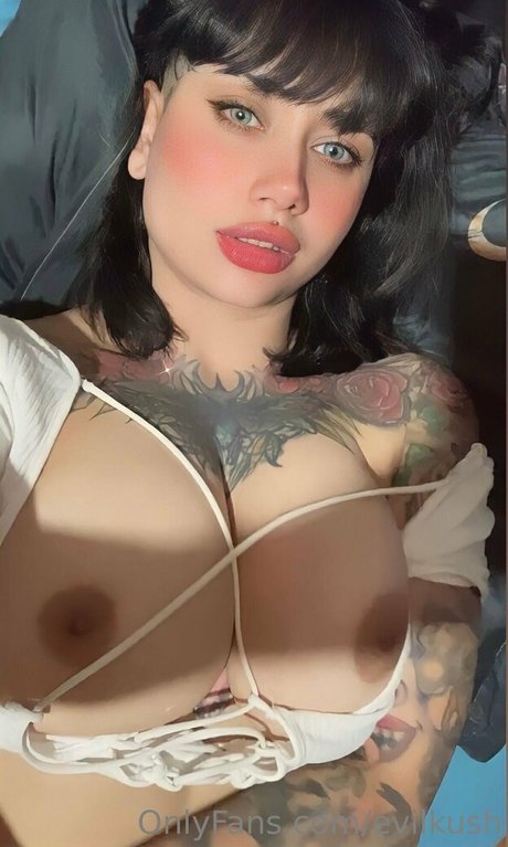 Romy K perfect pornstar picture