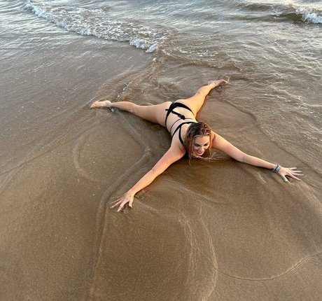 Nicole Arbour pornstar beautiful photos