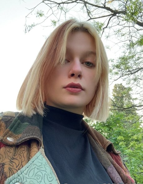 lillie france model porn galleries