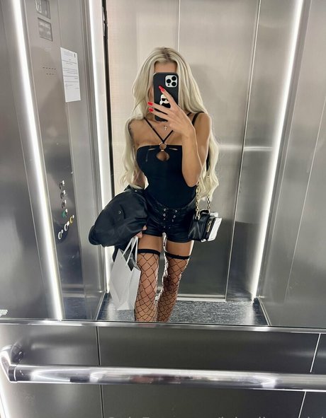 asian pantyhose onlyfans art nude pics