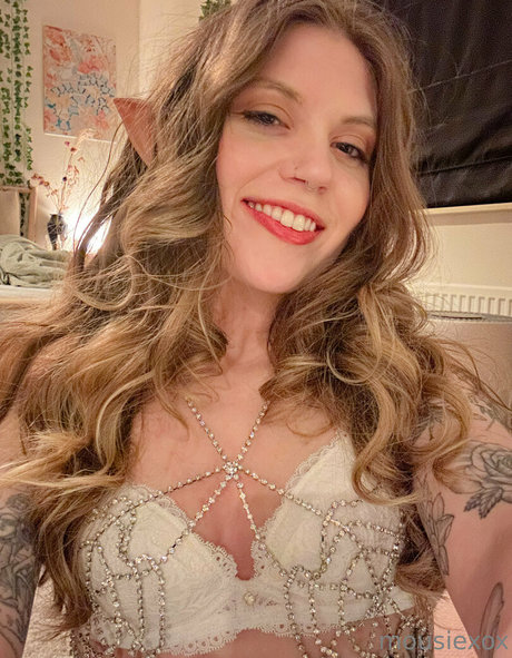 mousiexox sex actress archive