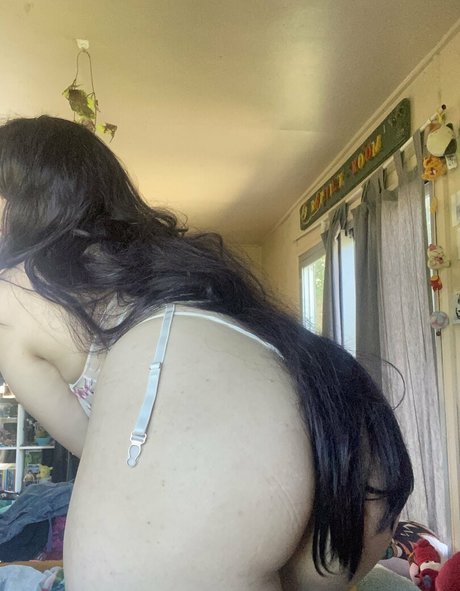 minniealiencos naked star pics