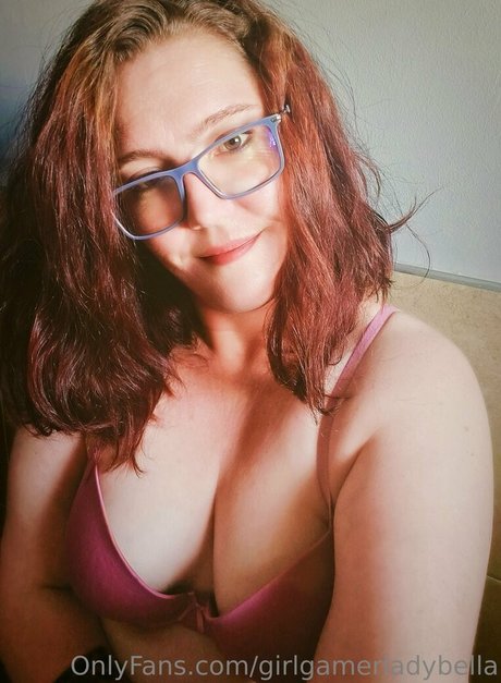 girlgamerladybella erotic model archive