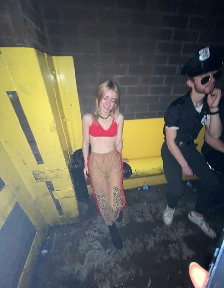 yaz12345 star sexy galleries