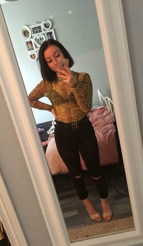 yaz12345 pretty pornstar picture