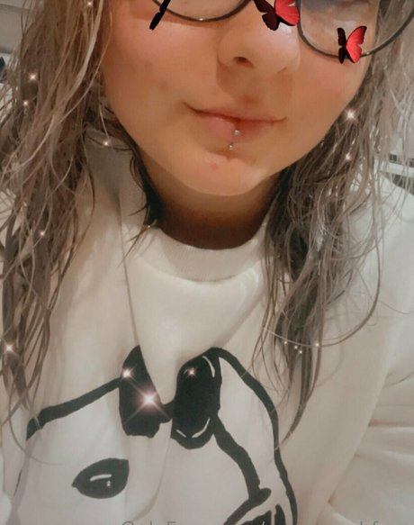 suuusanahfree sex model pic