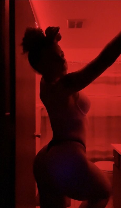 lilylightskin sex star pictures