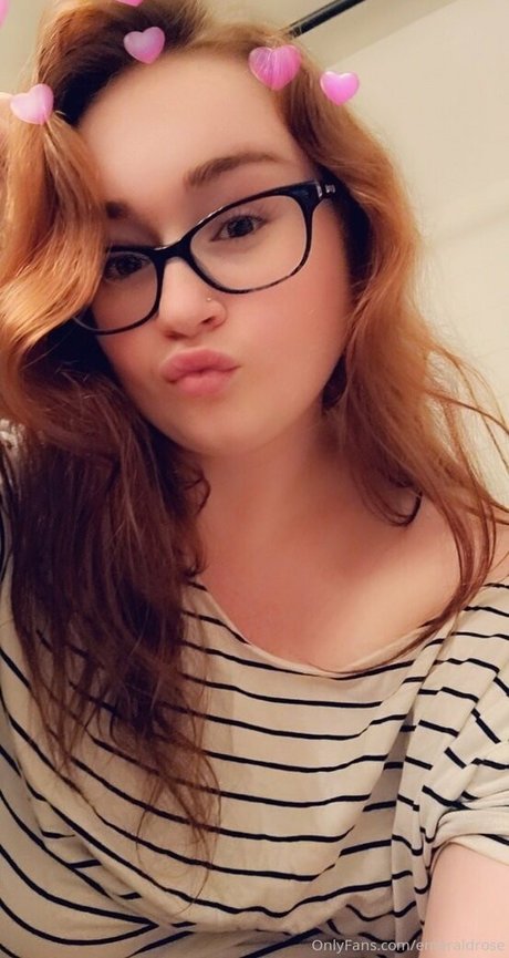 emeraldrose xxx model img