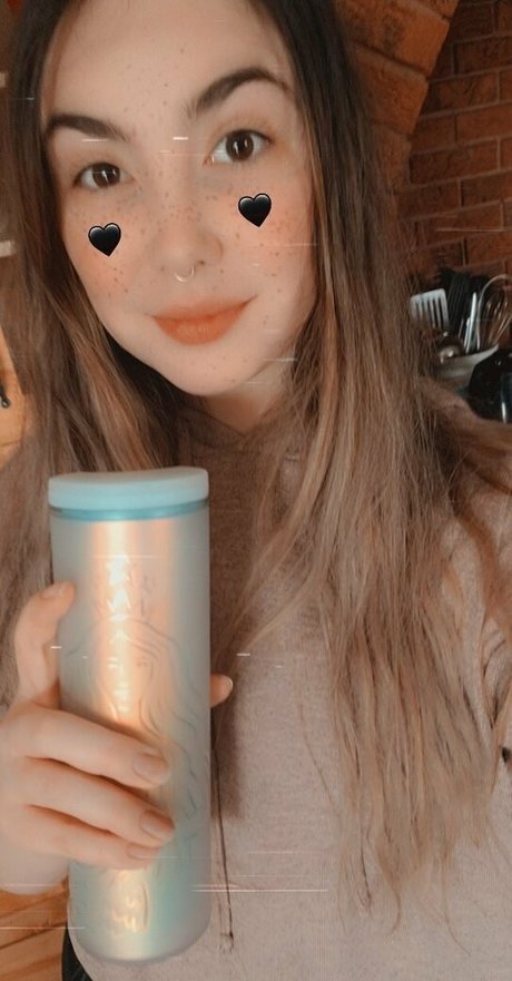 mara elysse erotic pornstar photo