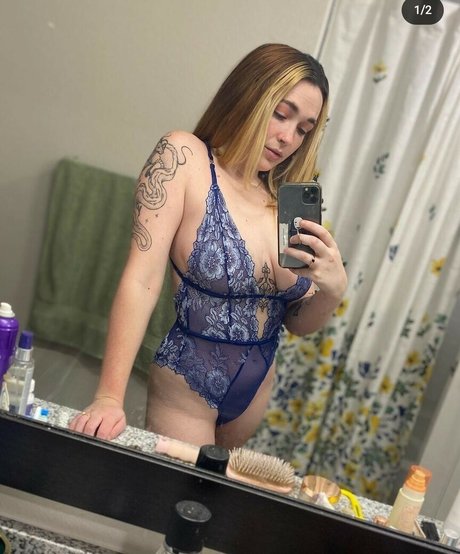 Emily Fox model nudes photo