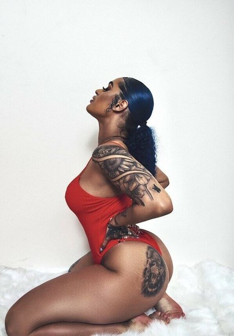 ebony onlyfans beautiful nude image