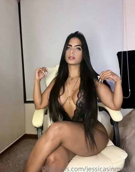 curvyjessy model pornographic image