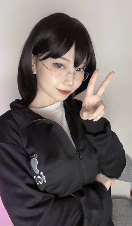 Hakaosan Patreon model sexy gallery