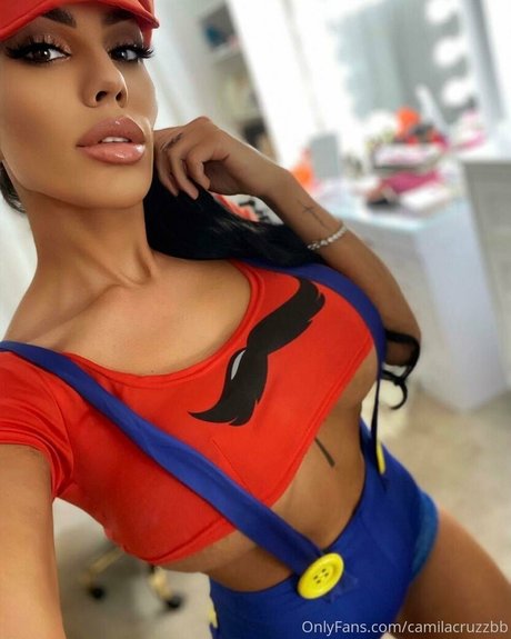 camilacruzzbb naked star picture