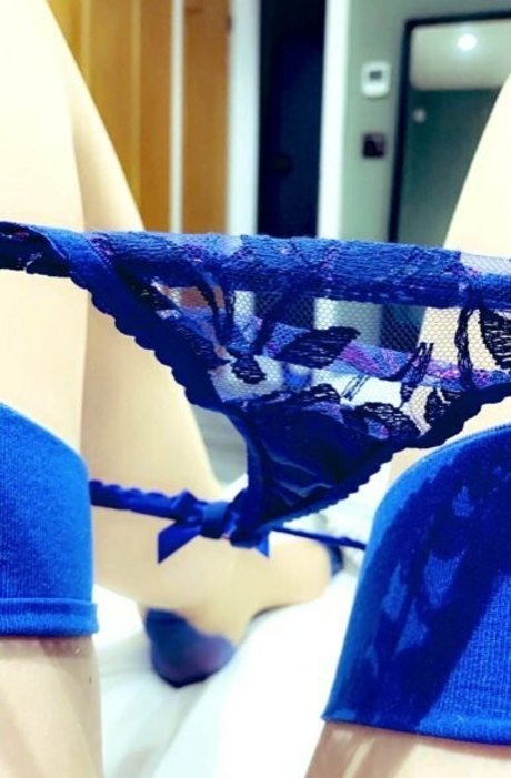 saylemukfree xxx pornstar image