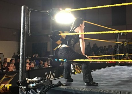 Nikki Cross star xxx archive