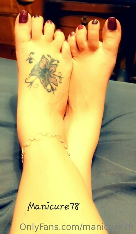 manicure78 pretty model img