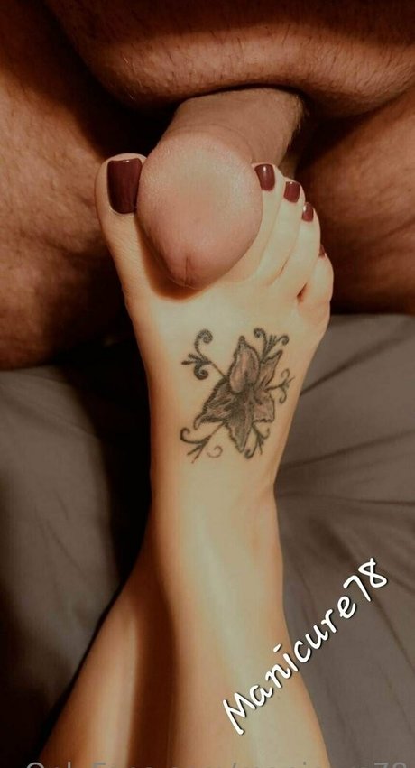 manicure78 model erotic img