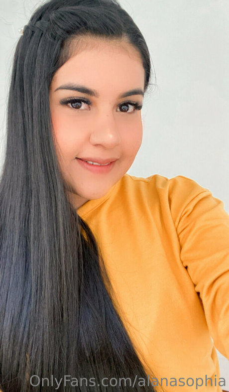 alanaahot free model photos