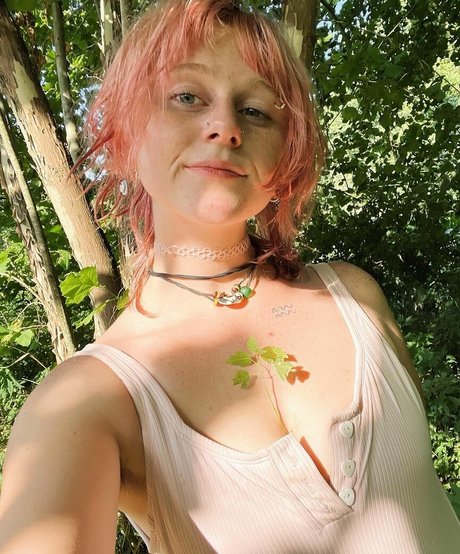 savvaisling sex star pictures