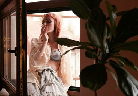 stormy bunny model sexy pic