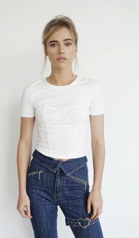 Suki Waterhouse star sex img