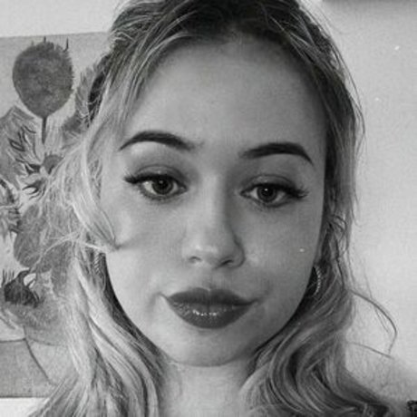 lilhunnixo pornstar perfect gallery