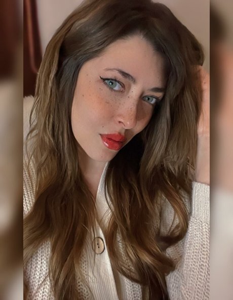 Lucyboom pornstar xxx galleries