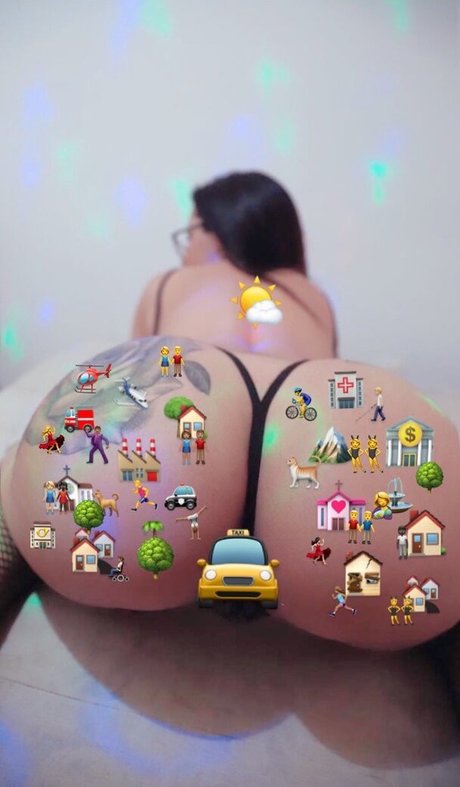 Kaumartinii model nude photos