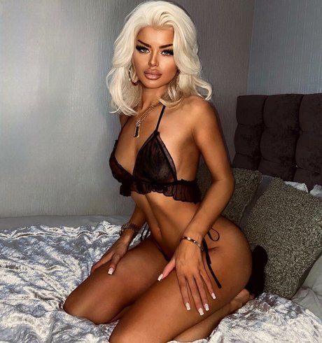 Chloe Inskip pornstar hot picture