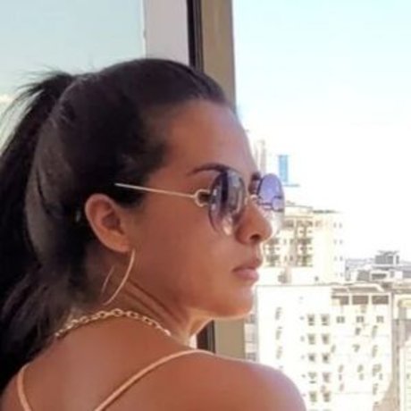 ebony smoking onlyfans top galleries