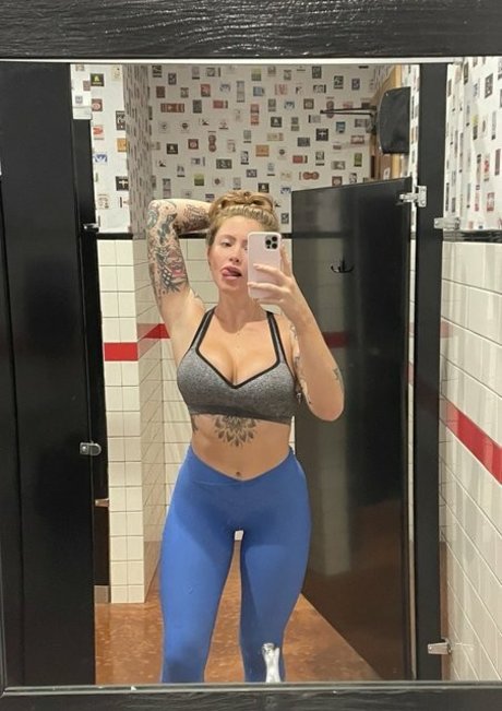 squirt teen onlyfans hot images