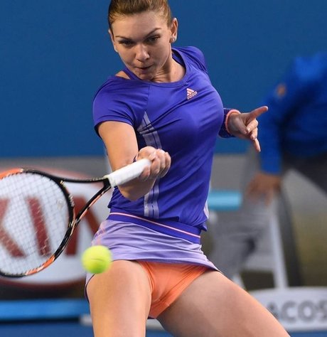 Simona Halep hot model picture