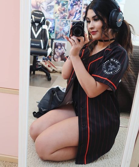 raven onlyfans pornographic galleries