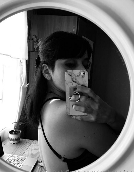 valbouvier exclusive actress archive