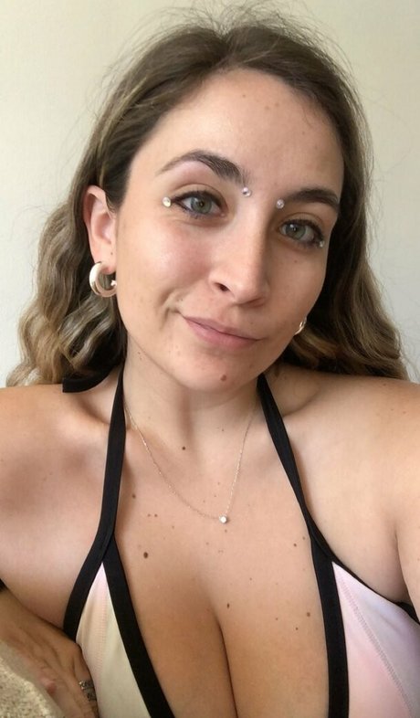 milfweeed pornographic model galleries