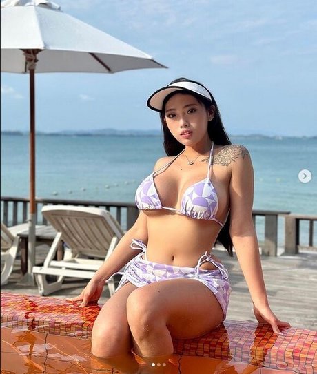 Stella Xu adult star picture