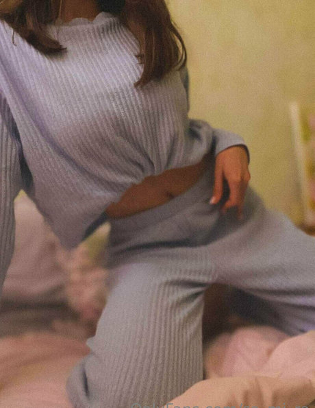 sa mi ra model photo