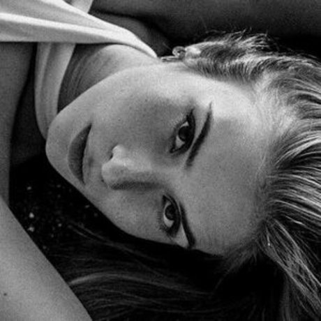 Paula Doeringer free star img