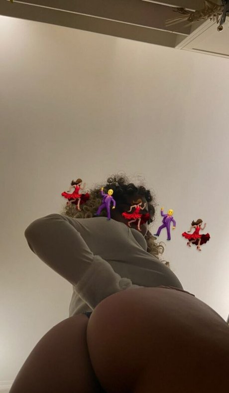 bisou cs xxx pornstar pictures