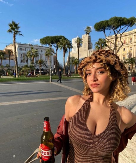 bisou cs art star archive