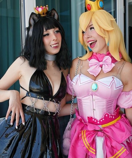 loosh cos pretty actress galleries